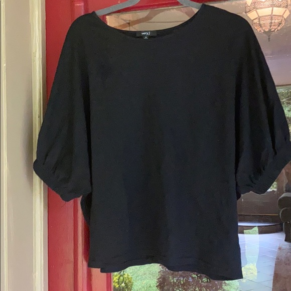 Very J Tops - Black boxy fit medium tee